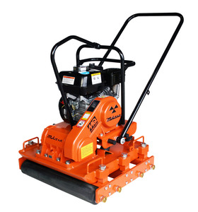 Multiquip MQ MVB150H Plate-Roller Honda GX160 22" wide